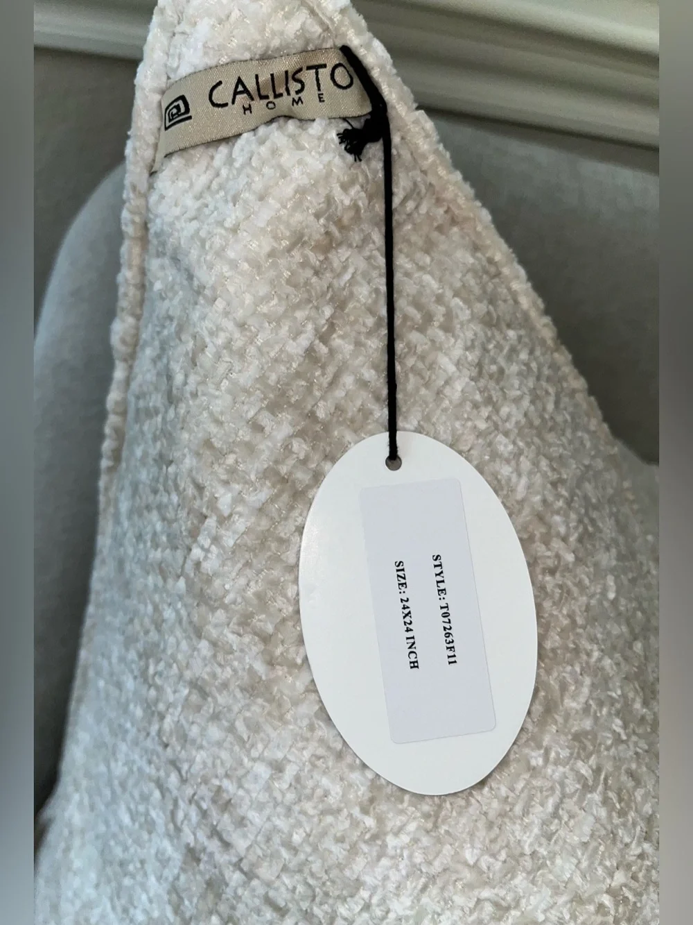1-NWT CALLISTO HOME LUXURY VELVET DECORATIVE THROW PILLOW (T07263F11)